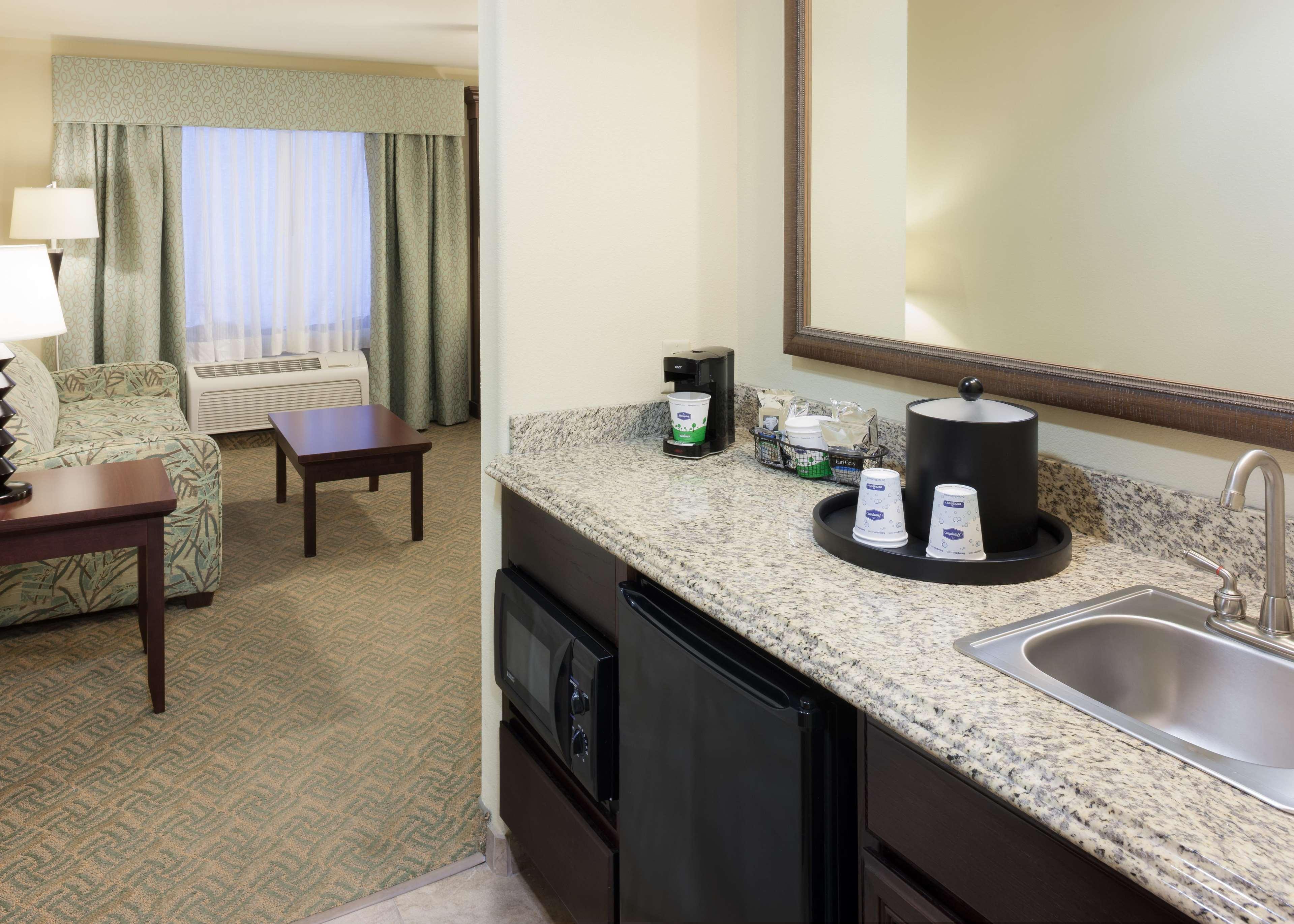 Hampton Inn & Suites Dallas-Arlington-South Buitenkant foto